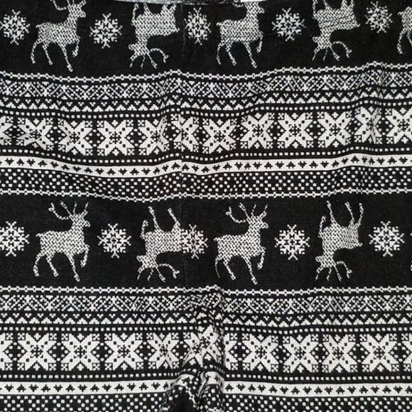 NEW Authentic American Heritage SO Holiday Leggings Black Reindeer Mid Rise MED - Picture 3 of 7
